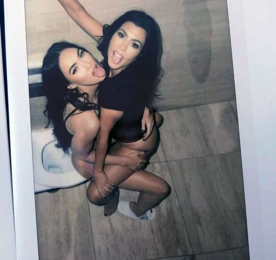 Kourtney Kardashian Nackte und Sexy Bilder & Sextape