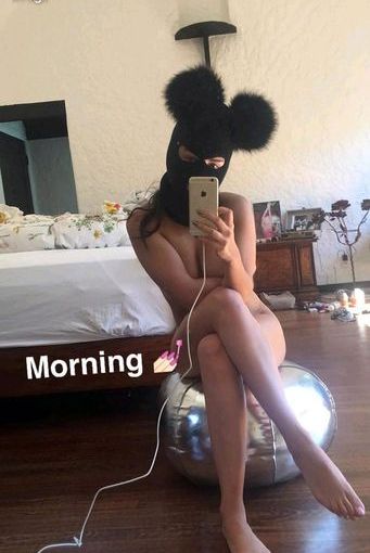 Charli XCX Голи снимки и секс запис