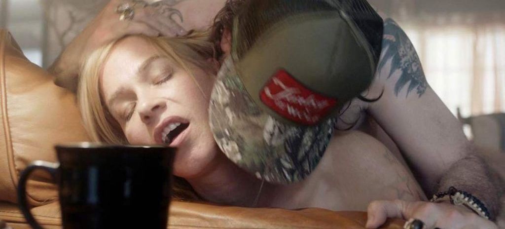 Franka Potente alaston seksikohtaus elokuvassa Between Worlds